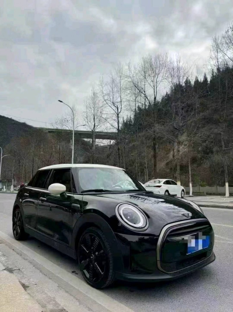 重庆22年宝马迷你3