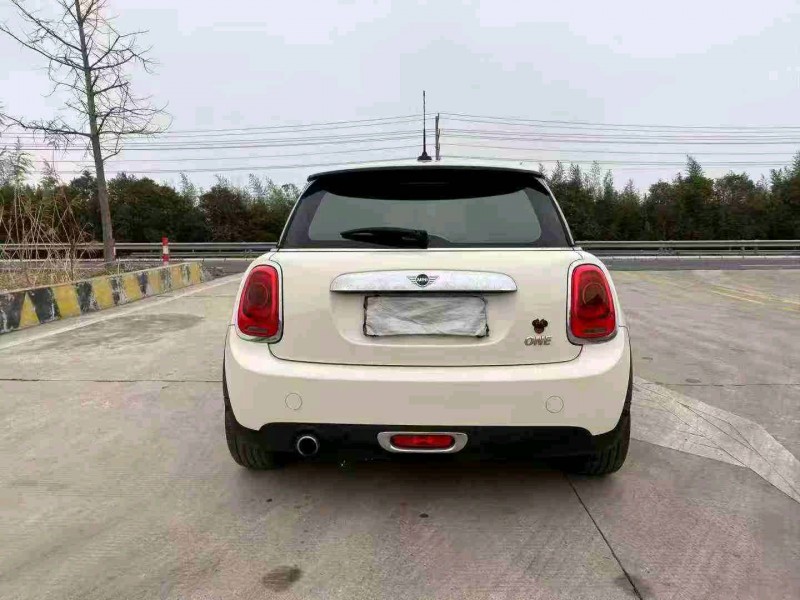 徐州20年宝马迷你9