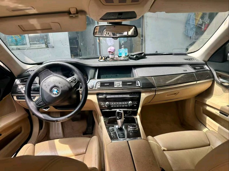 徐州14年宝马7系6