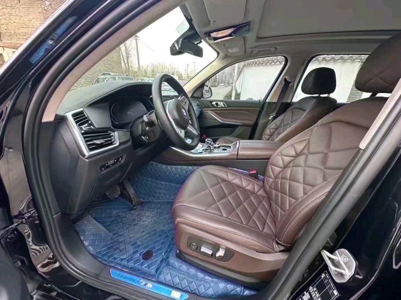 济宁22年宝马X55