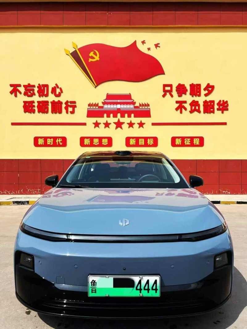 潍坊25年零跑汽车B011