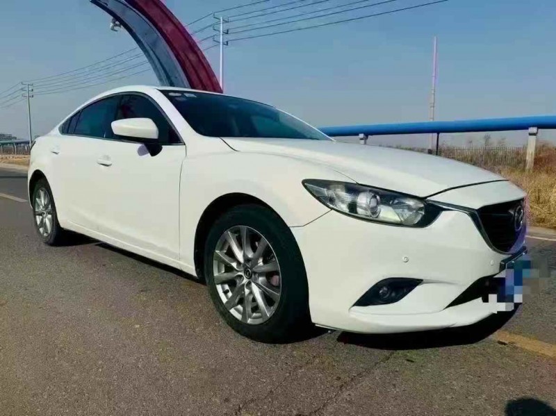 東營14年馬自達阿特茲2
