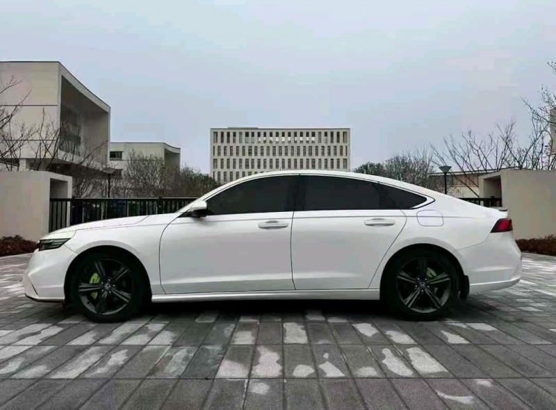 九江23年本田英诗派3