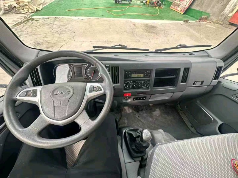 济宁23年江淮帅铃8