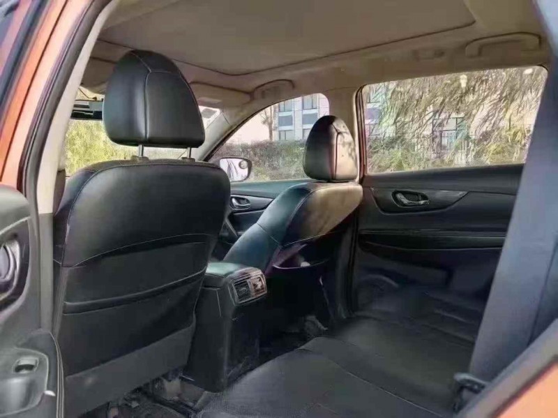 衢州15年日产奇骏5