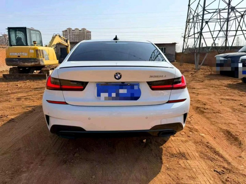 唐山22年宝马3系5