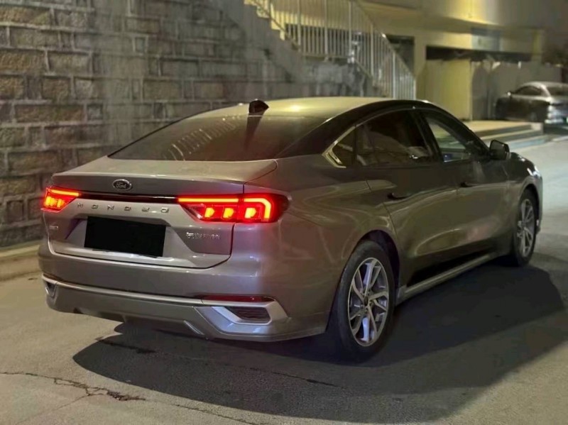 福州22年福特蒙迪欧9