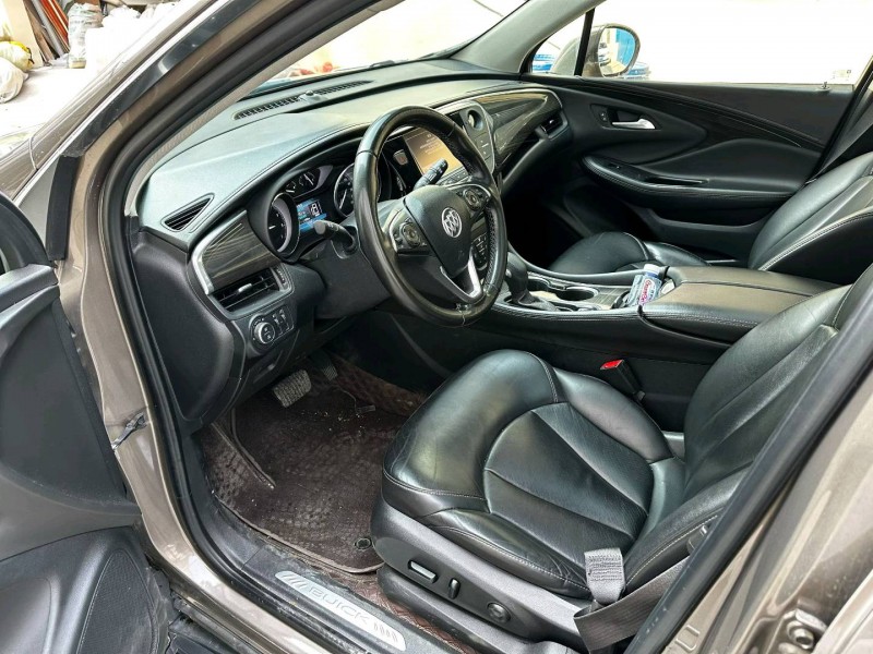 潍坊18年别克昂科威4