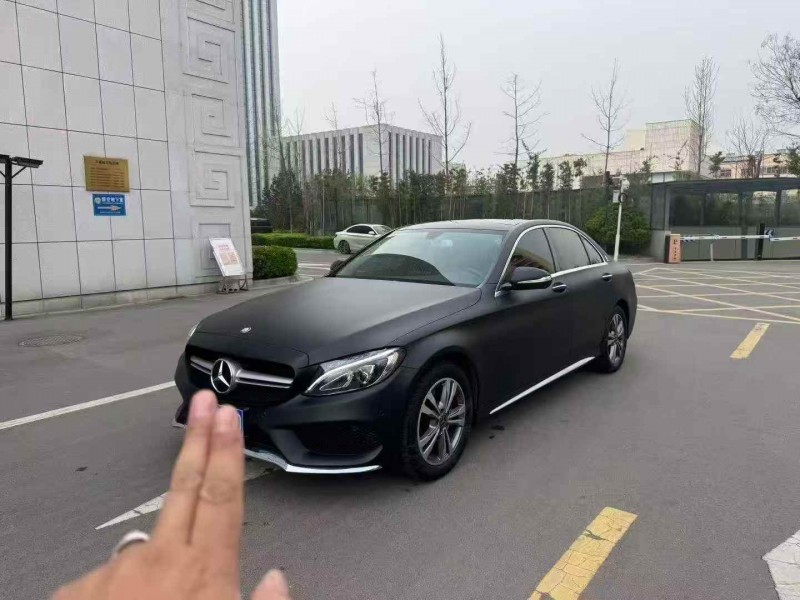 济宁16年奔驰C2