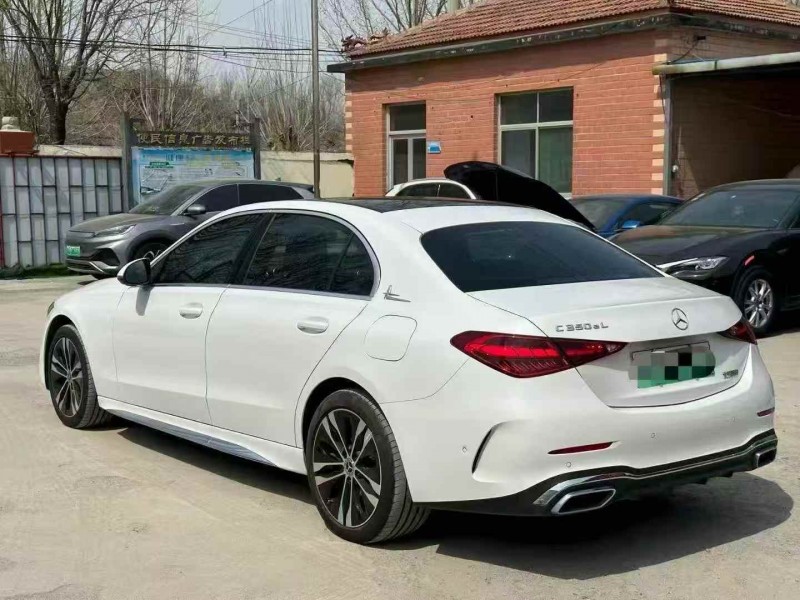 东营23年奔驰C8