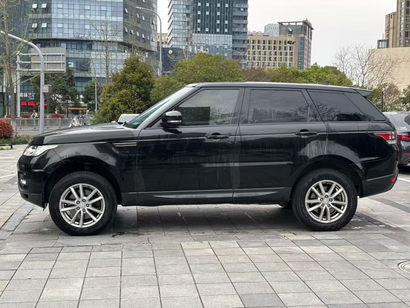 宁波18年路虎揽胜运动6