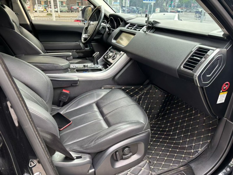 宁波18年路虎揽胜运动9