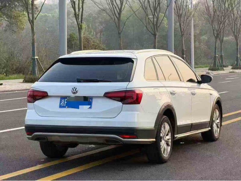 张家界18年大众蔚领7