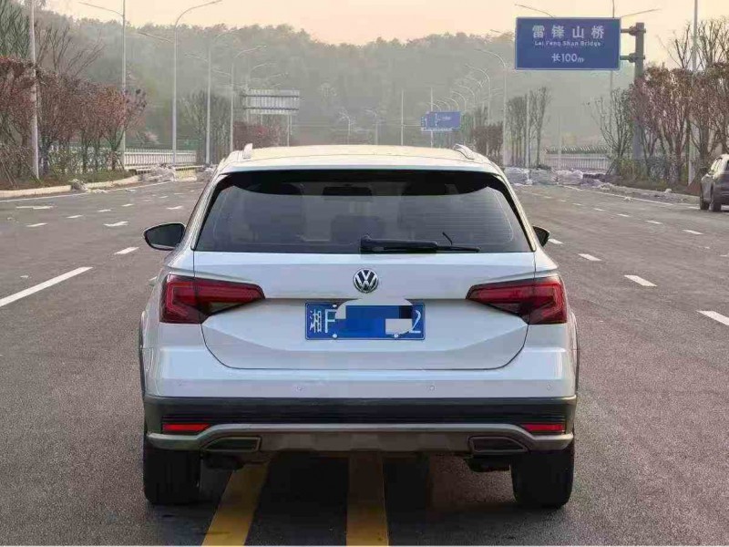 张家界18年大众蔚领9