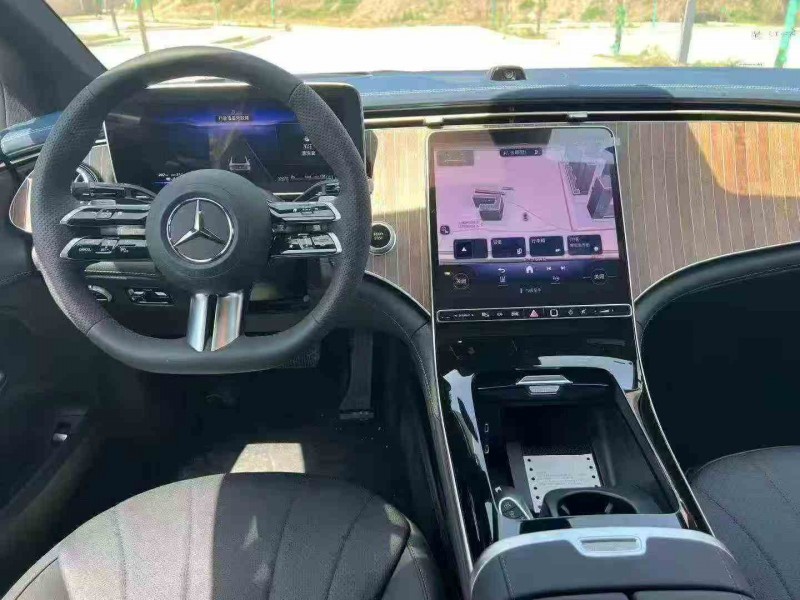 漢中26年奔馳EQE5