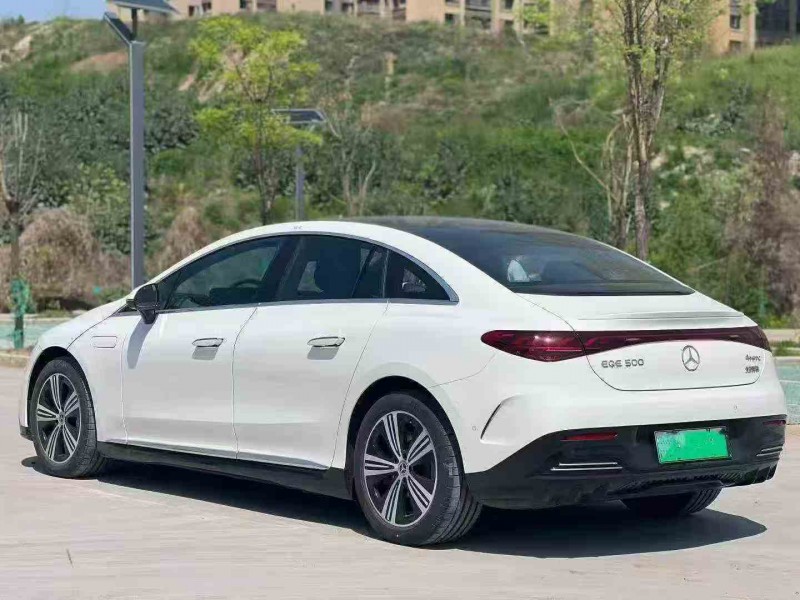 漢中26年奔馳EQE8