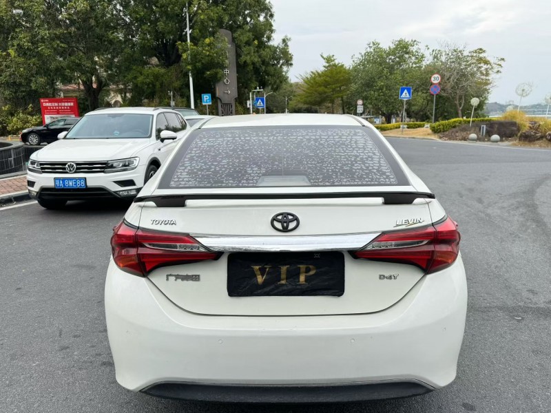 廣州18年豐田雷凌8