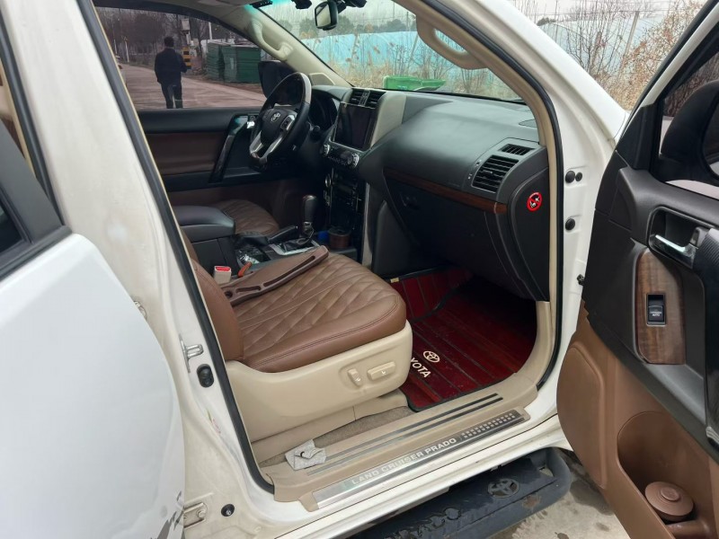 徐州10年丰田普拉多6