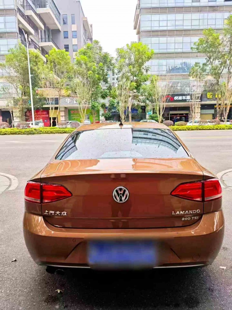 邵陽18年大眾凌渡9