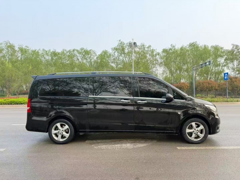 棗莊17年奔馳威霆7