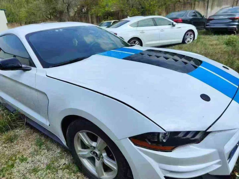 九江18年福特野马2