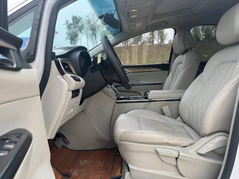 郑州17年别克GL86