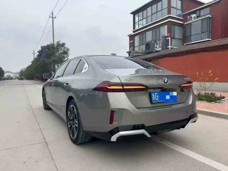 焦作24年宝马5系8