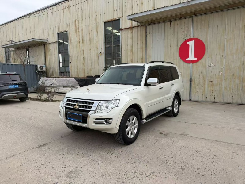 徐州20年三菱帕杰罗3