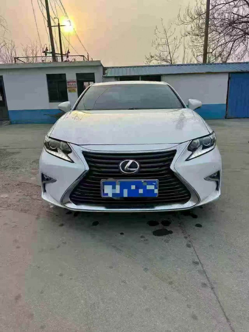 烟台18年雷克萨斯ES1