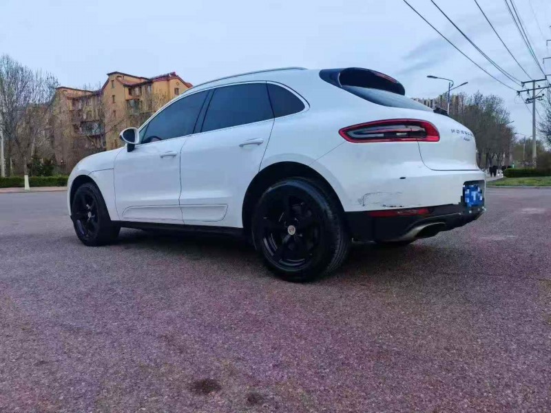 邯郸18年保时捷Macan8