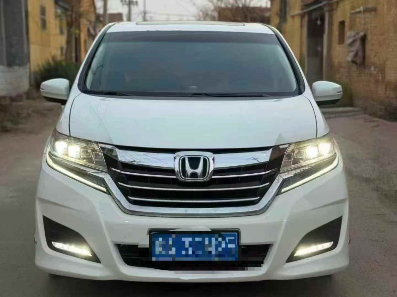 烟台18年本田艾力绅1