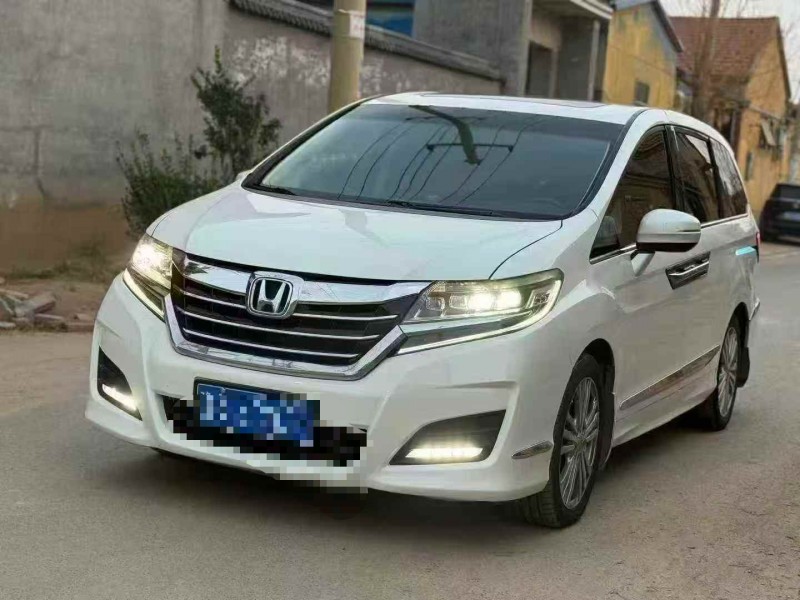 烟台18年本田艾力绅3