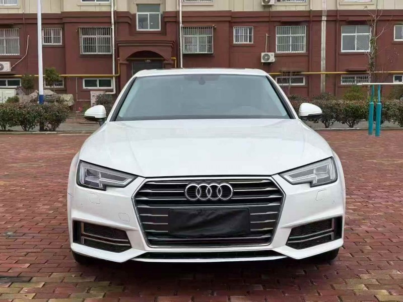 烟台21年奥迪A4L1