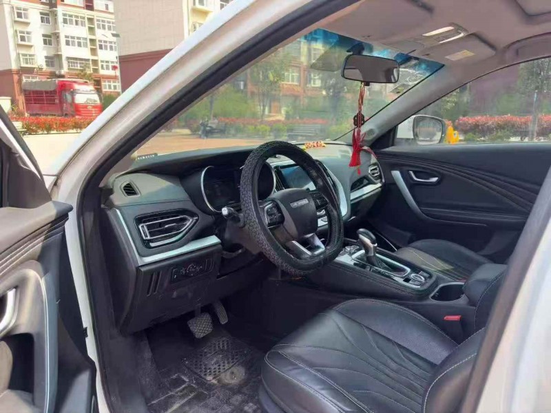 东营19年奇瑞捷途4