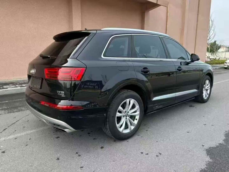 烟台17年奥迪Q76