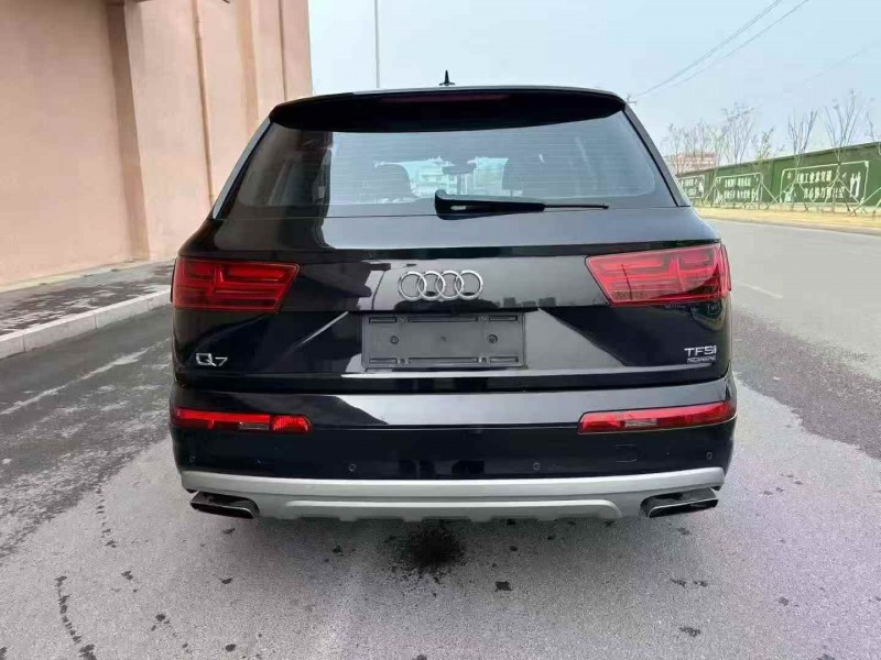 烟台17年奥迪Q79