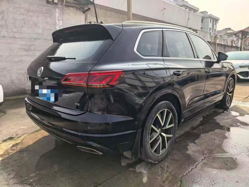 嘉兴20年大众途锐8