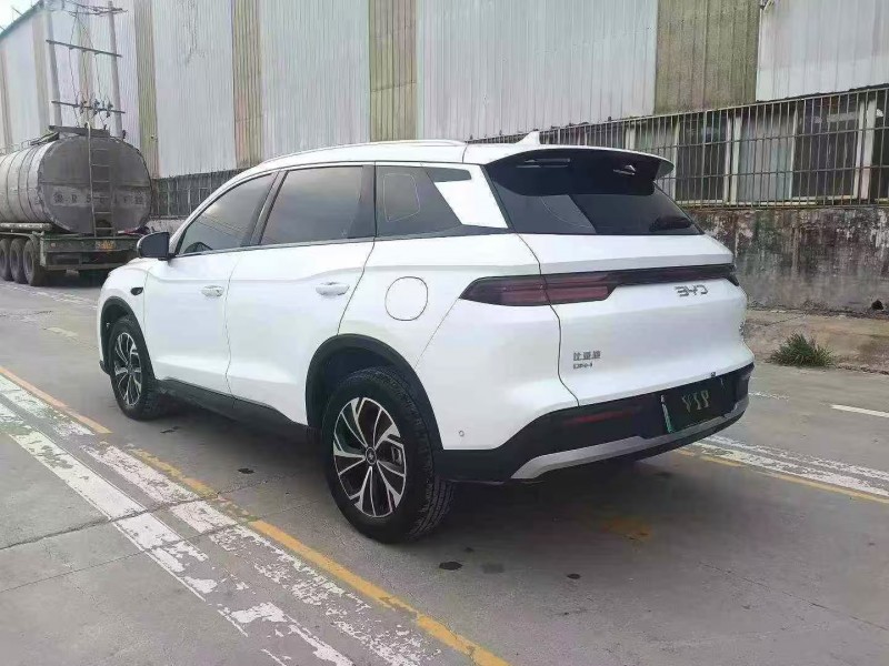 菏泽25年比亚迪宋8