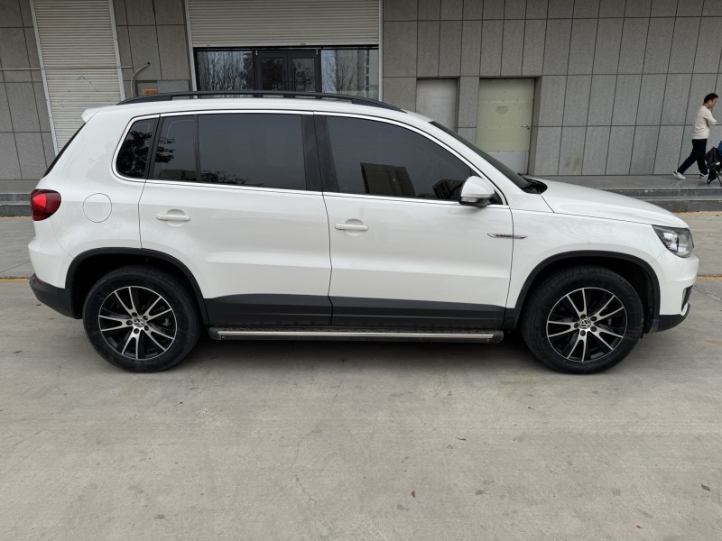 济宁17年大众途观8