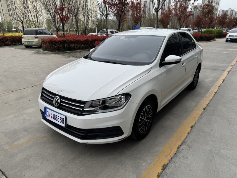 济宁20年大众桑塔纳2