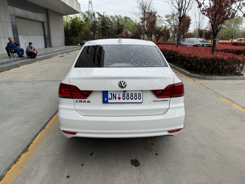 济宁20年大众桑塔纳9
