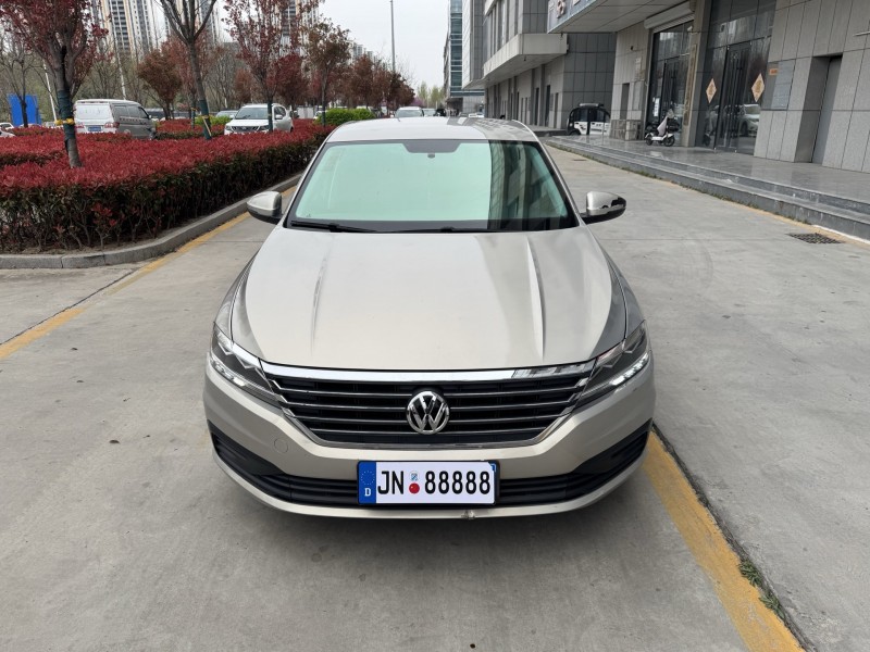 济宁19年大众朗逸1