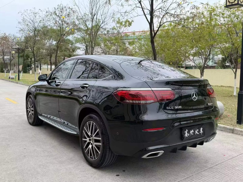 广州23年奔驰GLC9