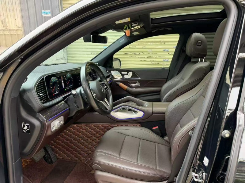 广州22年奔驰GLS2