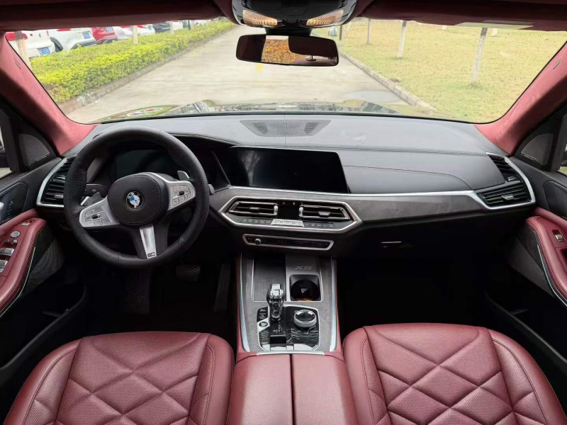 广州22年宝马X54