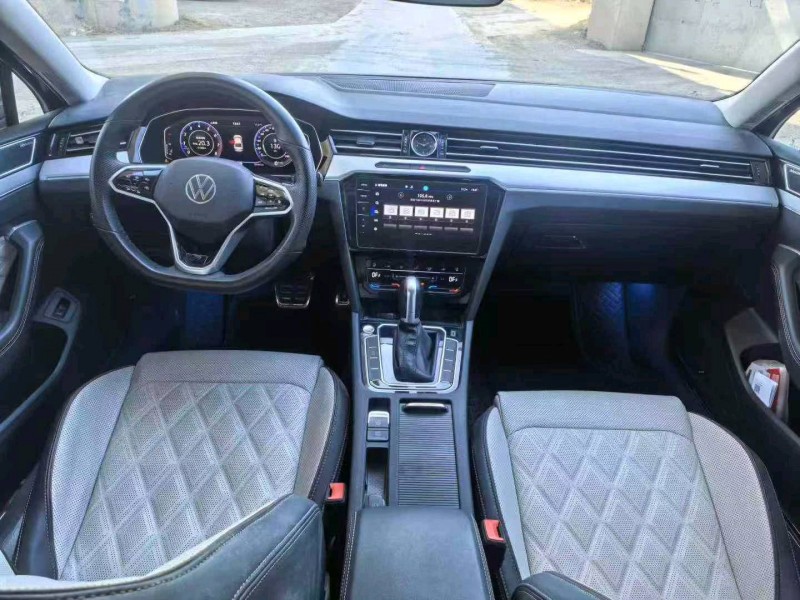 保定22年大众迈腾4