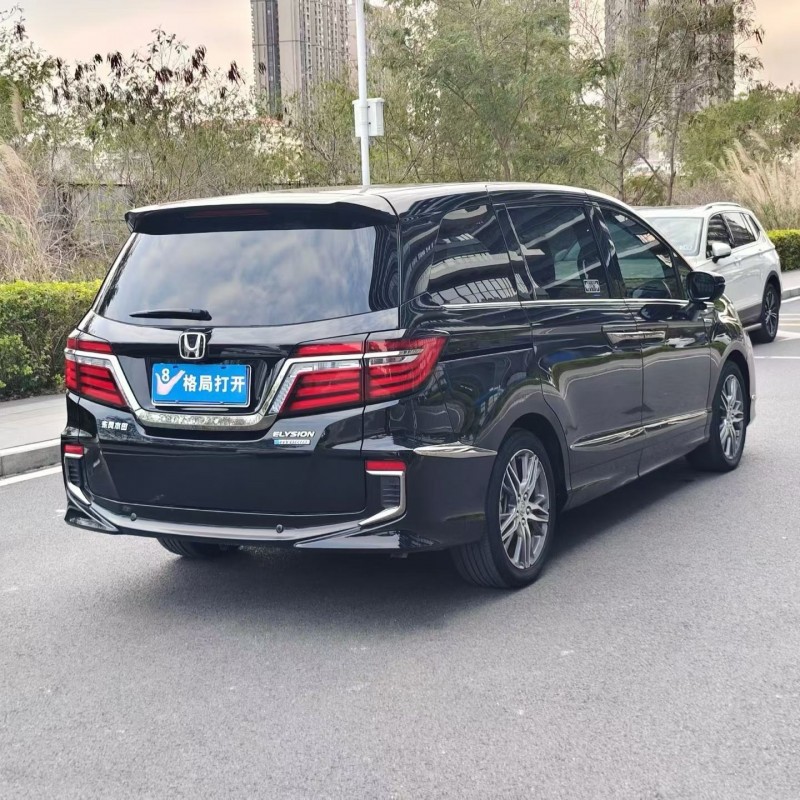 东莞21年本田艾力绅8