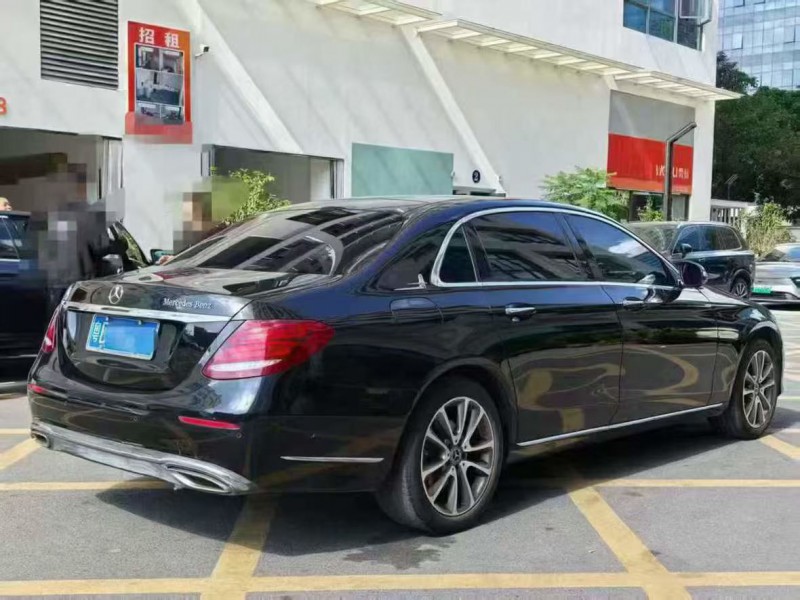 深圳20年奔驰E7