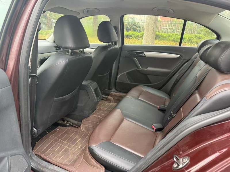 娄底14年大众朗逸5