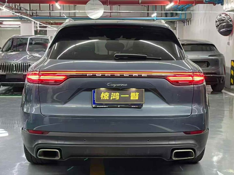 广州18年保时捷卡宴9